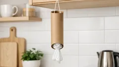 Näin teet muovipussien säilytyksen foliorullasta: siisti pussistokas 2 minuutissa