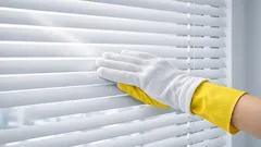 Näin puhdistat sälekaihtimet nopeasti: hanskakikka, joka vie vain 15 minuuttia