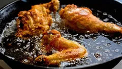 Ruoka on liian rasvainen? Näin poistat ylimääräisen rasvan menettämättä makua